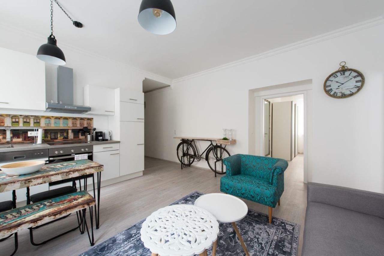 Apartament Let It Be U1, U2, U4 Karlsplatz Oper